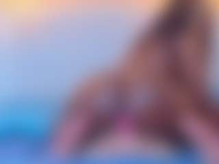 Live cam show with TinnaTaylor - Brown Hair on Instabang