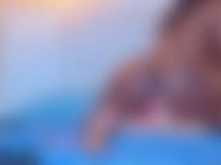 Live cam show with TinnaTaylor - Ebony on Camsoda | colombia
