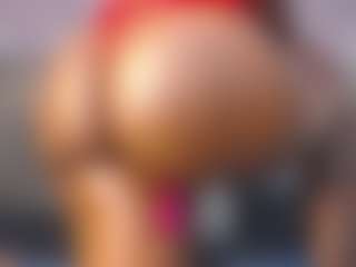 Live cam show with TinnaTaylor - Shaved Pussy on https://playwithruby.com