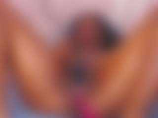 Live cam show with TinnaTaylor - Brown Hair on Camsoda