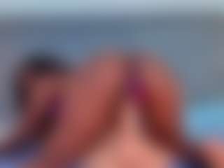 Live cam show with TinnaTaylor - Ebony Small Tits on SmokeAndPoke