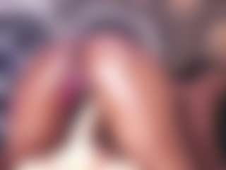 Live cam show with TinnaTaylor - Black Shaved Pussy on Dare Cams