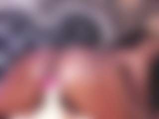 Live cam show with TinnaTaylor - Deepthroat on Cam Slut