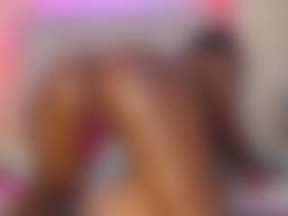 Live cam show with TinnaTaylor - Handjob on CamSodaAdn