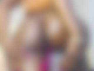 Live cam show with TinnaTaylor - Small Tits Brown Hair on Streamer API