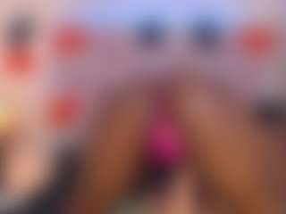Live cam show with TinnaTaylor - Ebony on Camsoda | colombia