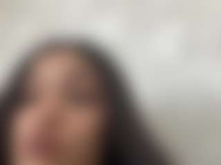 Live cam show with ToniFavuzzi - Upskirt on CamClone