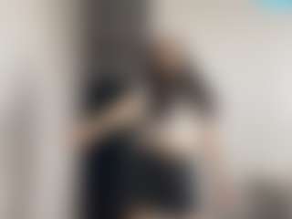 Live cam show with ToniFavuzzi - Smoking on SpankPalCams
