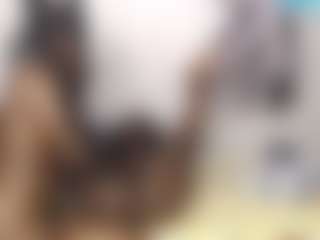 Live cam show with Zennolov - Public on chickslive.net