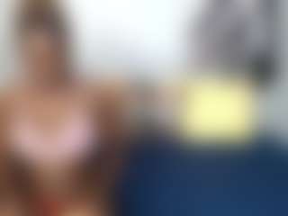 Live cam show with Zennolov - Tease on chickslive.net