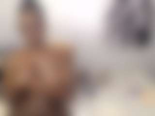 Live cam show with Zennolov - Natural on SpunkLive