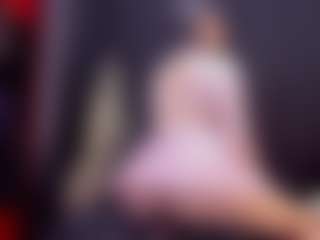 AlmaazGi's Live Sex Cam Show