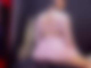 AlmaazGi's Live Sex Cam Show