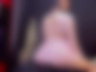 AlmaazGi's Live Sex Cam Show