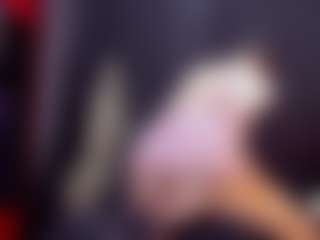 AlmaazGi's Live Sex Cam Show