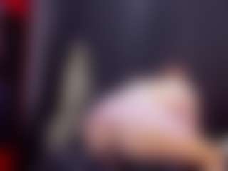 AlmaazGi's Live Sex Cam Show