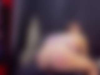 AlmaazGi's Live Sex Cam Show