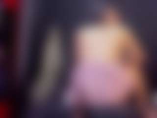 AlmaazGi's Live Sex Cam Show