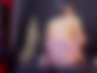 AlmaazGi's Live Sex Cam Show