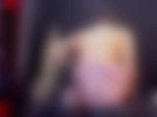 AlmaazGi's Live Sex Cam Show