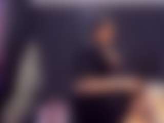 AlmaazGi's Live Sex Cam Show