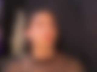 AlmaazGi's Live Sex Cam Show