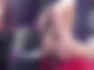 AlmaazGi's Live Sex Cam Show
