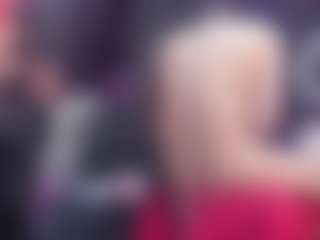 AlmaazGi's Live Sex Cam Show