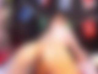 AlmaazGi's Live Sex Cam Show