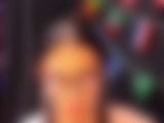 AlmaazGi's Live Sex Cam Show