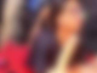 AlmaazGi's Live Sex Cam Show