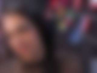 AlmaazGi's Live Sex Cam Show