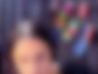 Live cam show with AlmaazGi - Young Adult on CamClone