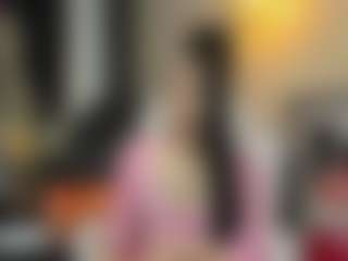 Live cam show with AlmaazGi - Big Balls on Dolls Live