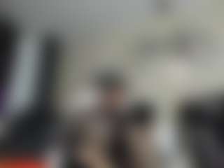 AlmaazGi's Live Sex Cam Show