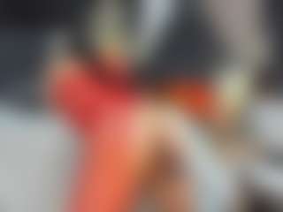 Live cam show with AlmaazGi - Black Hair on Camsoda
