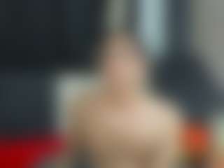 AlmaazGi's Live Sex Cam Show