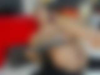 Live cam show with AlmaazGi - Flat Chested on madthumbs