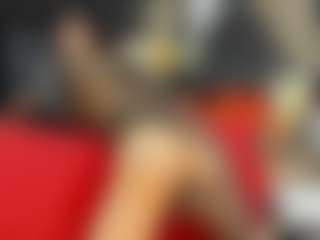 Live cam show with AlmaazGi - Tease on Camsoda