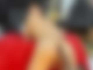 AlmaazGi's Live Sex Cam Show