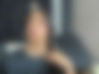 Live cam show with AlmaazGi - Facial Piercings on madthumbs