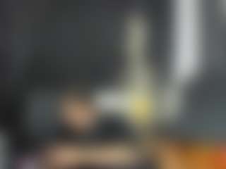 AlmaazGi's Live Sex Cam Show