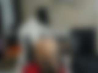 AlmaazGi's Live Sex Cam Show
