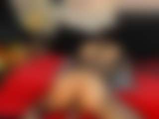 AlmaazGi's Live Sex Cam Show