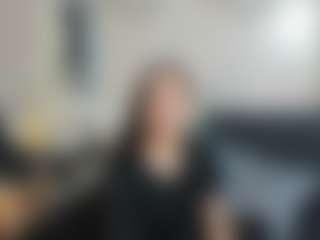 AlmaazGi's Live Sex Cam Show