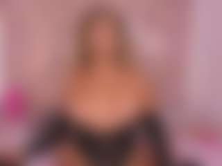Live cam show with ambarglowasm - Erotic Dance on mypornchat.com