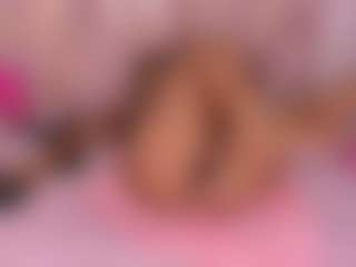 Live cam show with ambarglowasm - Teen (18+) on CamSodaAdn