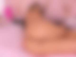 ambarglowasm's Live Sex Cam Show