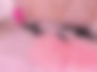 Live cam show with ambarglowasm - Foot Fetish on Soda Cam