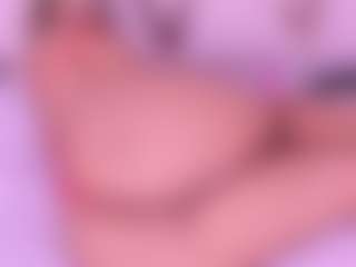 ambarglowasm's Live Sex Cam Show